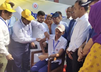পটুয়াখালীতে ৫ লাখ শিশুকে টাইফয়েড টিকা প্রদানের আনুষ্ঠানিক উদ্বোধন