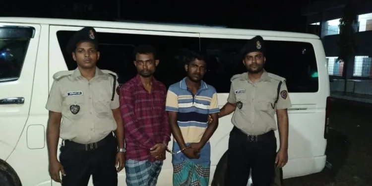 দশমিনা উপজেলায় মাদকদ্রব্য নিয়ন্ত্রণ অধিদপ্তরের অভিযানে ইয়াবা ও গাঁজাসহ দুই যুবককে আটক