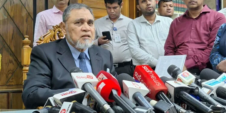 ফেব্রুয়ারিতেই ভোট, কেউ ফাউল করতে নামবেন না: সিইসি