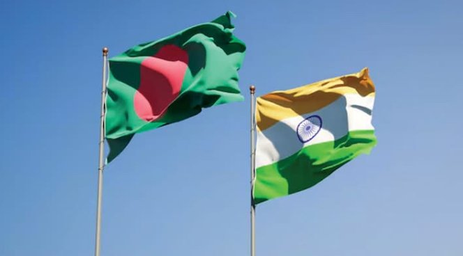 উত্তেজনার মধ্যেই ভারতীয়দের জন্য ভিসা সার্ভিস সাময়িক স্থগিত করল বাংলাদেশ