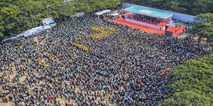 সিলেটে তারেক রহমানের সমাবেশে লোকে লোকারণ্য আলিয়ার মাঠ