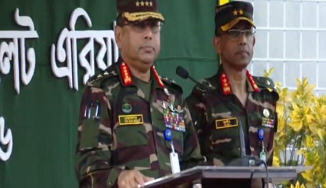 ভোটের আগে হটাৎ সিলেটে সেনাপ্রধান