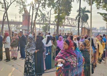 সিলেটে সাড়ে ৬ ঘণ্টায় ভোট পড়েছে ৩৫ শতাংশ: রিটার্নিং কর্মকর্তা