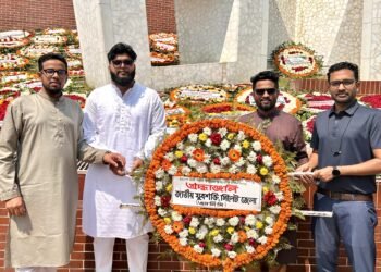 স্বাধীনতা দিবসে শহীদ মিনারে সিলেট জেলা যুবশক্তির পুষ্পস্তবক অর্পণ