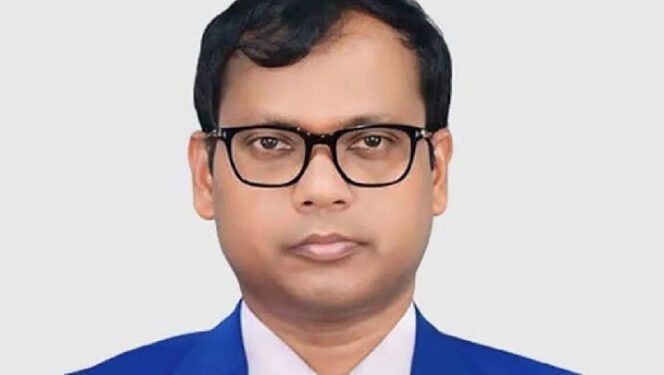 ডিসি সারোয়ারের বিরুদ্ধে মামলার জন্যে মন্ত্রণালয়ের অনুমতি চাইলেন আদালত