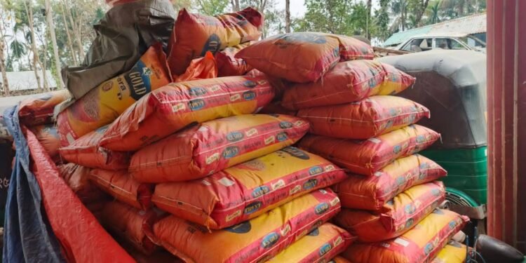 জালালাবাদ থানার অভিযানে ১৪ লাখ টাকার ভারতীয় জিরা জব্দ, ট্রাকসহ গ্রেফতার ১