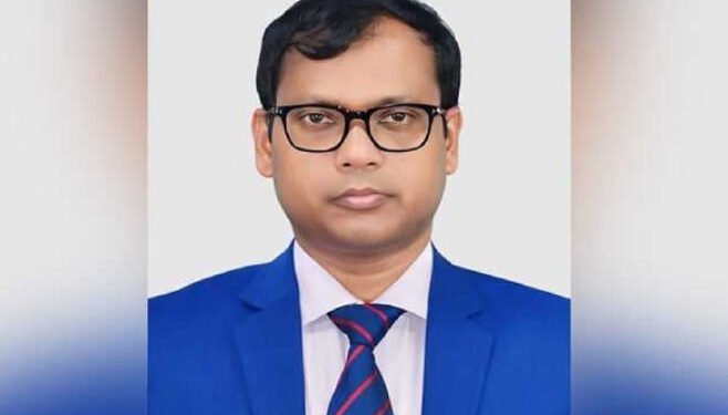 সিলেটের ডিসি সারওয়ারসহ তিন কর্মকর্তাকে হাইকোর্টের শোকজ