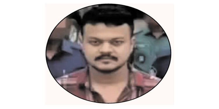 সিলেটে ভোল পাল্টে দাপিয়ে বেড়ানো সেই ‘ডেভিল রকি’ গ্রেফতার